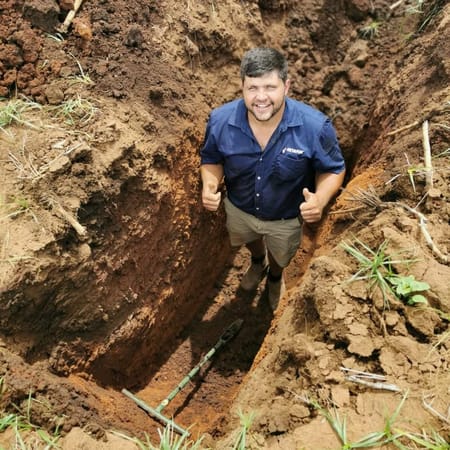 Dripper spacing and delivery rate - Understanding water distribution in soil